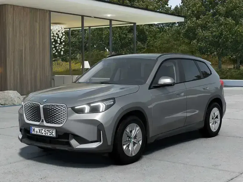 Gebraucht BMW iX1 Performance 230 kW (313 PS) 2024 Silber SUV