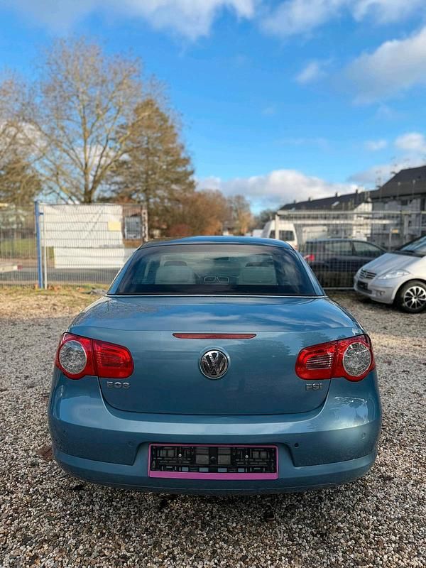 Gebraucht VW Eos 116 PS (85 kW) 2006 Blau Cabrio