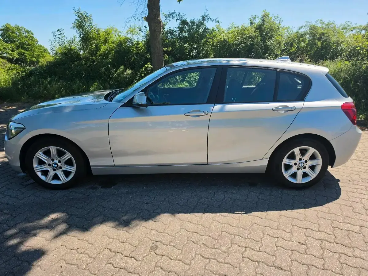 Gebraucht BMW 120 184 PS (135 kW) 2012 Silber Kleinwagen