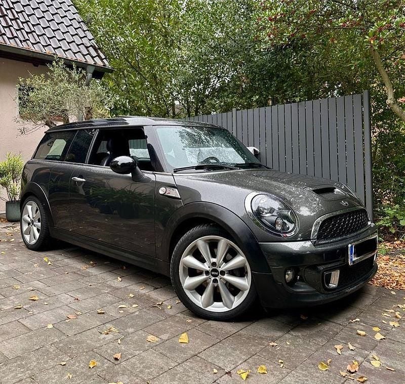 Grau Gebraucht 2012 Mini Cooper SD Clubman Kombi | 11.490 € (Fairer Preis) - Bild 1/4