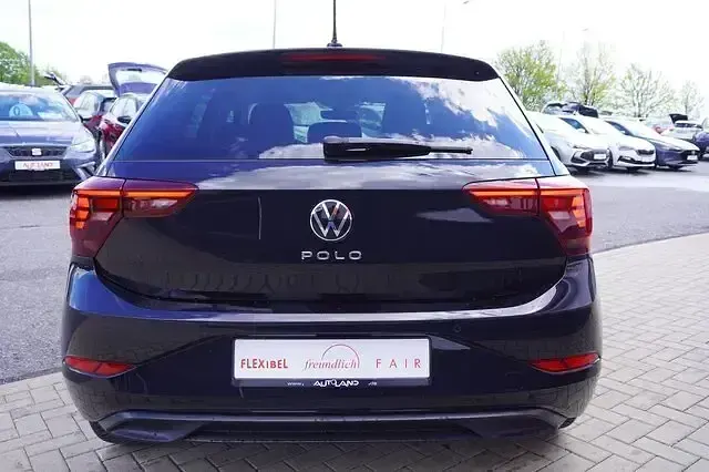 Usata VW Polo Life 95 CV (69 kW) 2024 Nero Utilitaria