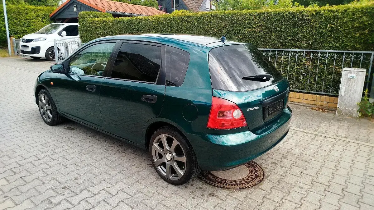 Gebraucht Honda Civic 90 PS (66 kW) 2002 Grün Kleinwagen