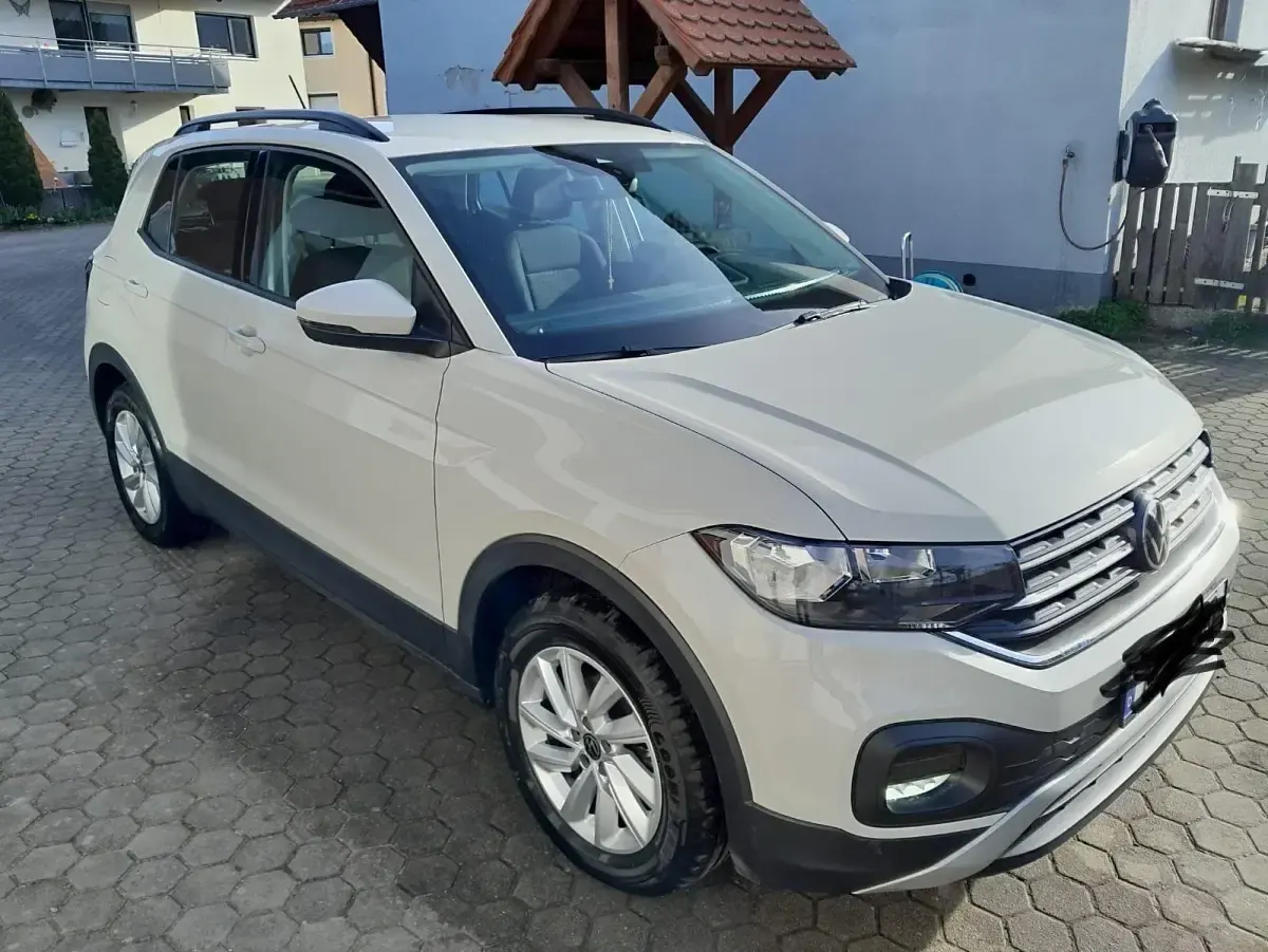Używany VW T-Cross Move 110 KM (80 kW) 2023 Szary SUV