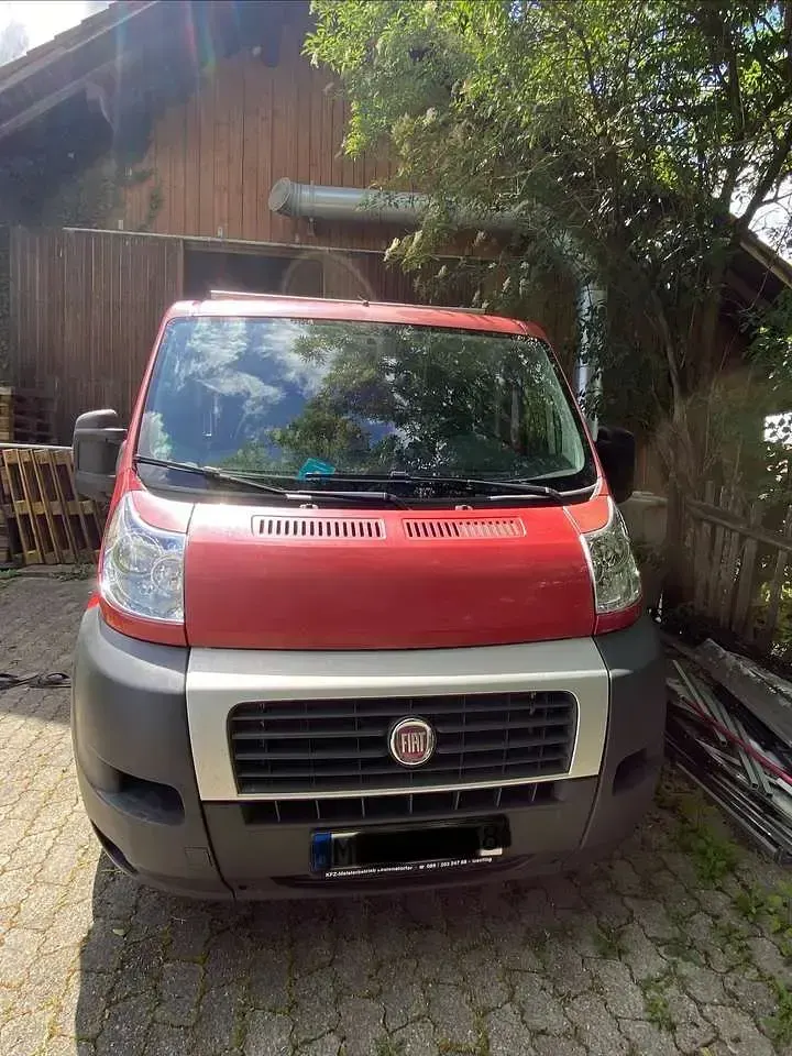 Gebraucht Fiat Ducato 116 PS (85 kW) 2012 Rot Van