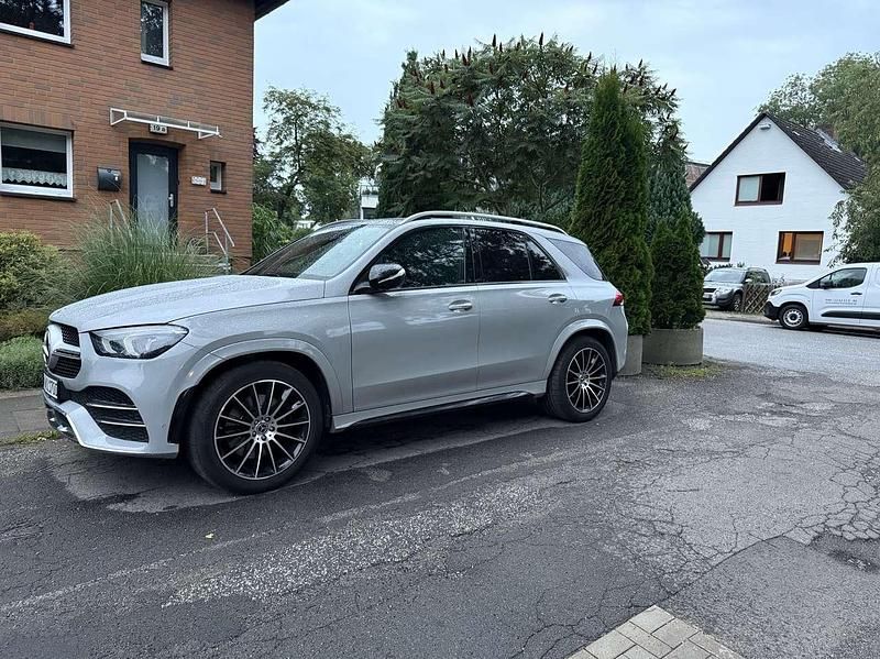 Gebraucht 2020 Mercedes GLE300 AMG line SUV | 49.900 € (Fairer Preis) - Bild 1/4