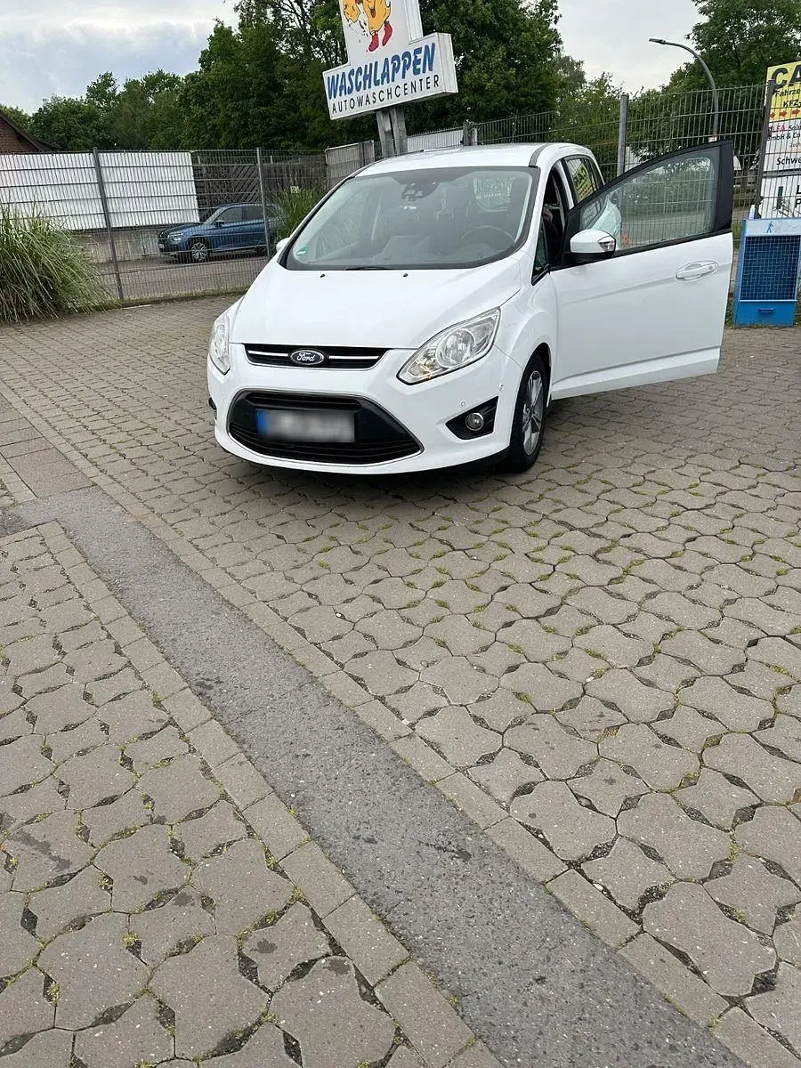 Gebraucht Ford Grand C-Max Ambiente 101 PS (74 kW) 2014 Weiß Van / Kleinbus