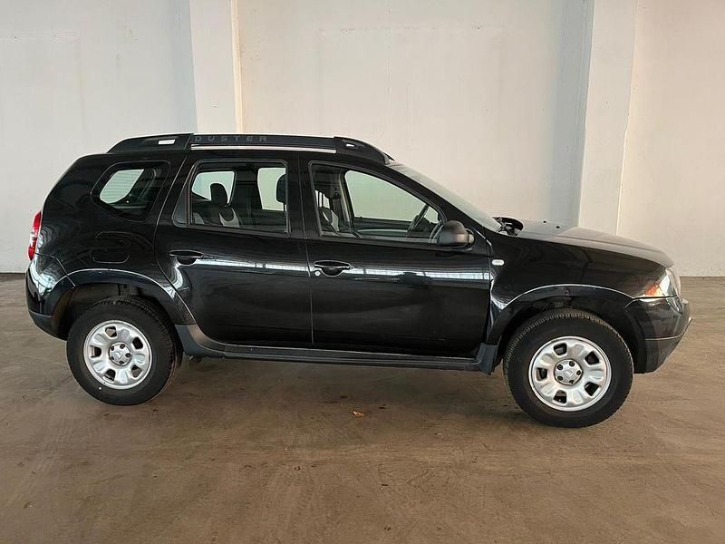 Gebraucht Dacia Duster 105 PS (77 kW) 2016 Schwarz SUV