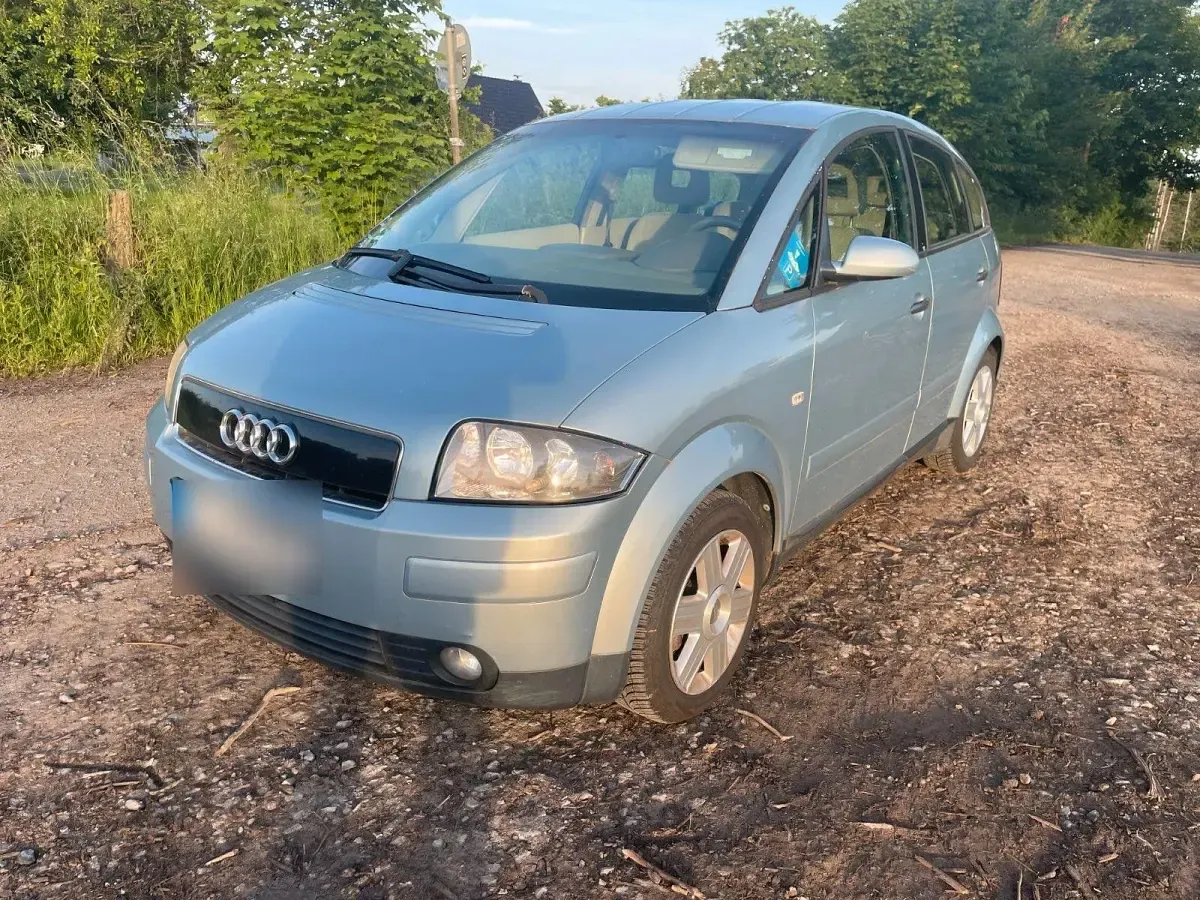 Gebraucht Audi A2 75 PS (55 kW) 2001 Blau Kleinwagen
