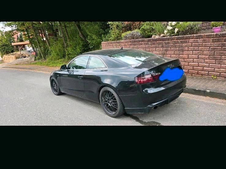 Schwarz Gebraucht 2007 Audi A5 Coupé | 4.100 € (Guter Preis) - Bild 1/4