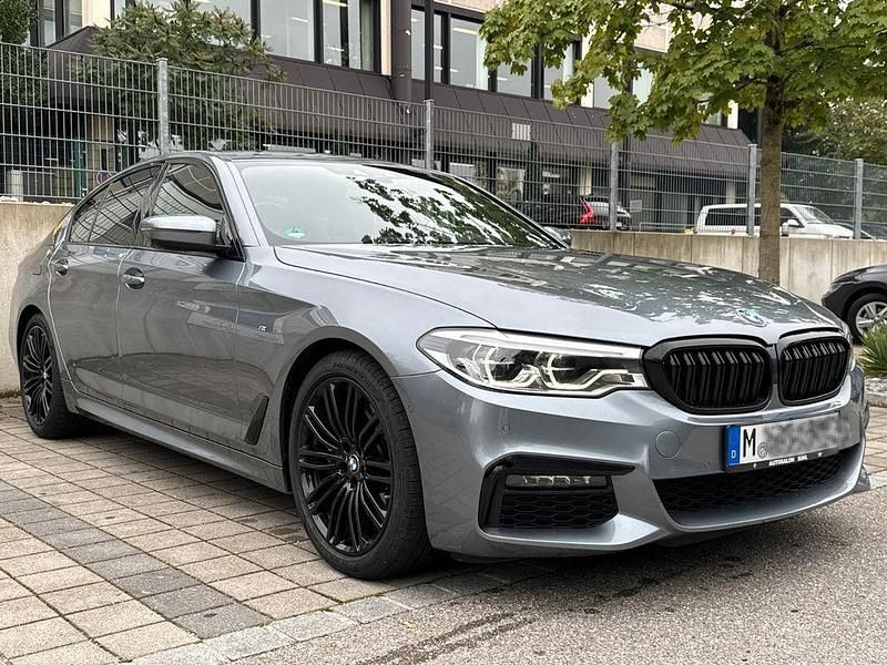 Gebraucht BMW 530 M Performance 265 PS (194 kW) 2018 Grau Limousine