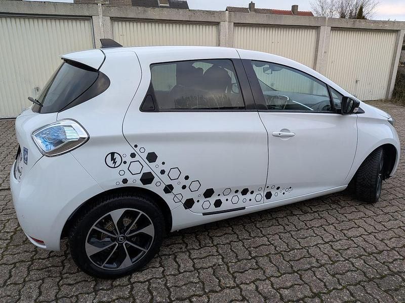 Gebraucht Renault Zoe Intens 67 kW (92 PS) 2017 Weiß Kleinwagen