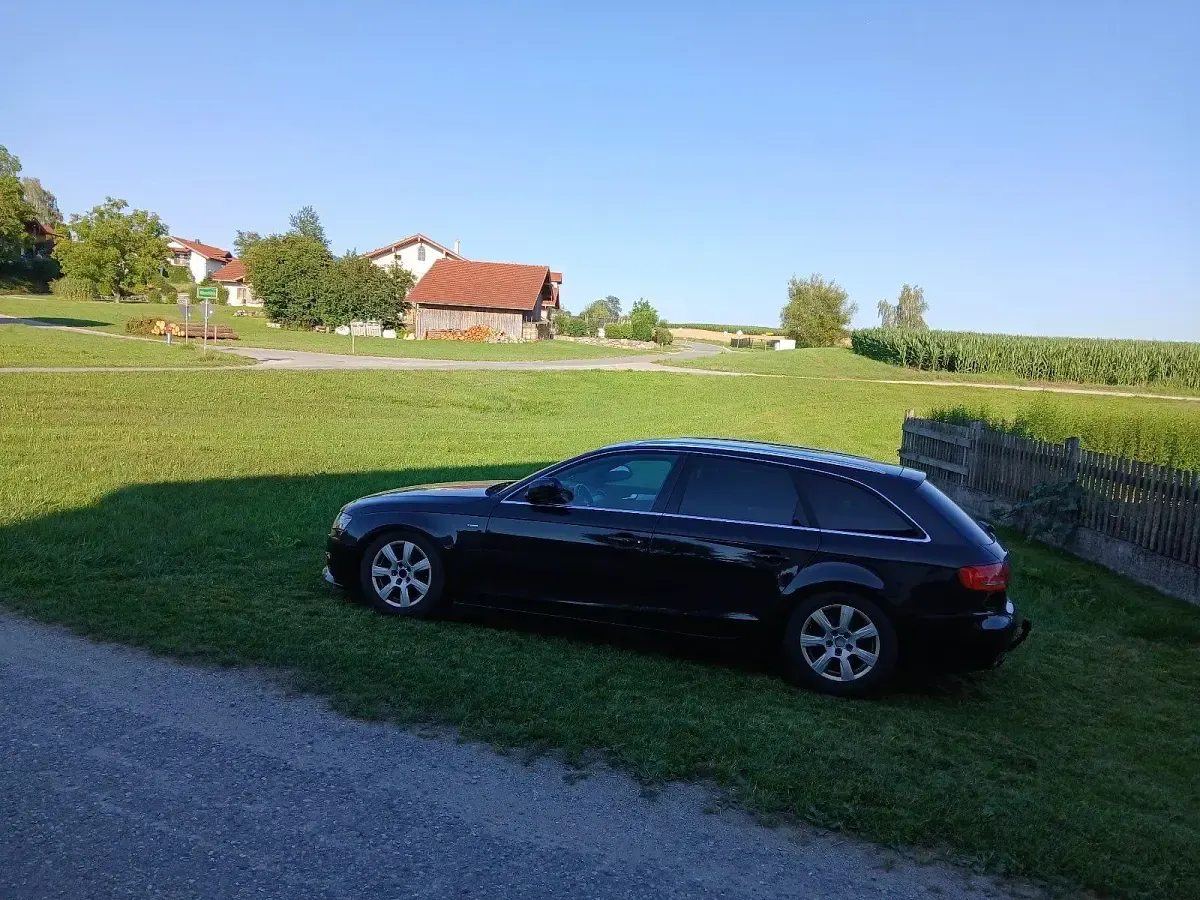 Gebraucht Audi A4 S-Line 160 PS (117 kW) 2009 Schwarz Kombi