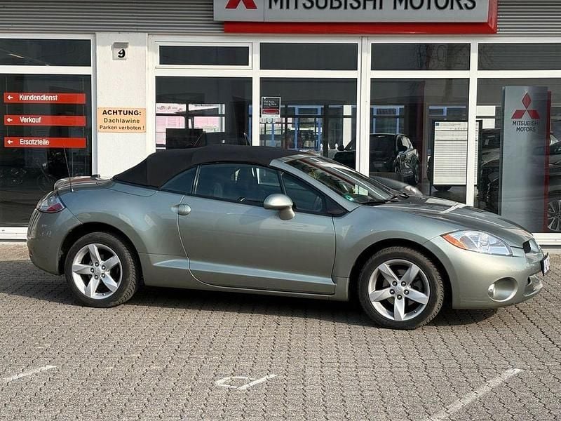 Usata Mitsubishi Eclipse 165 CV (121 kW) 2008 Verde Cabrio