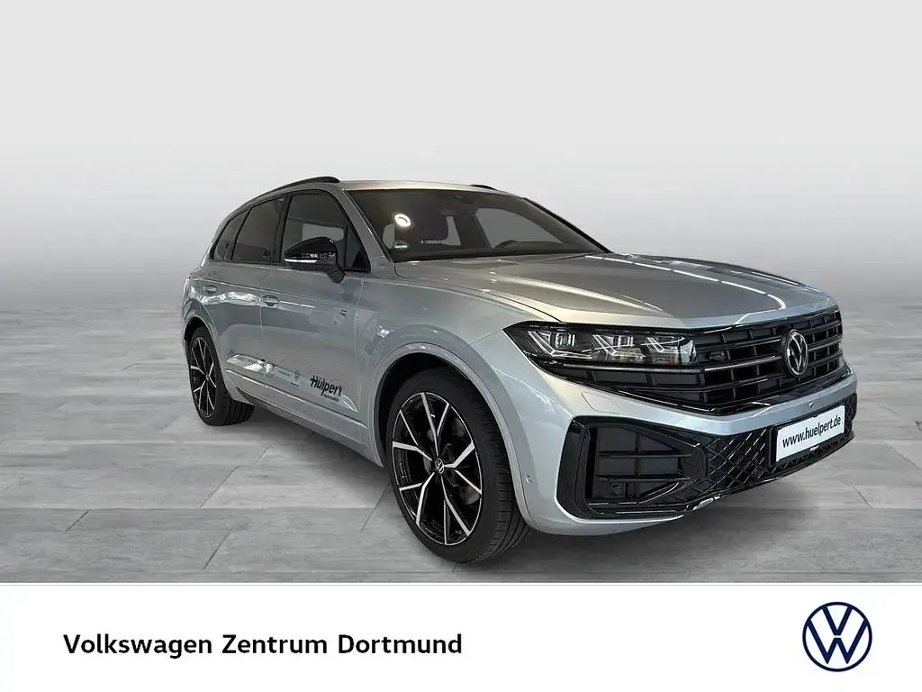 Gebraucht VW Touareg R-line 286 PS (210 kW) 2025 Silber SUV