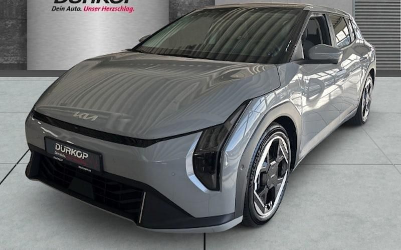 Grau (wolfgrau metallic) Neu 2025 Kia EV4 Earth Kleinwagen | 47.665 € (Fairer Preis) - Bild 1/4