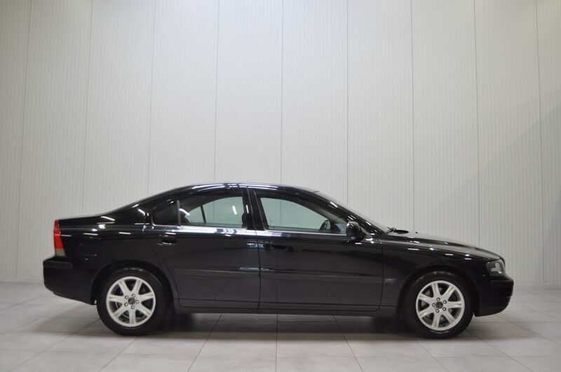 Gebraucht Volvo S60 Comfort 140 PS (102 kW) 2002 Schwarz Limousine