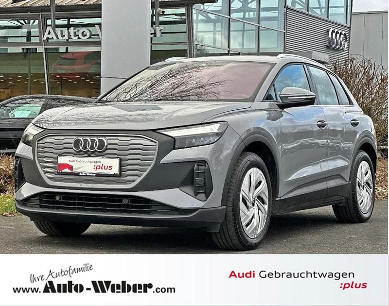 Gebraucht Audi Q4 e-tron Comfort 125 kW (170 PS) 2023 Kieselgrau SUV