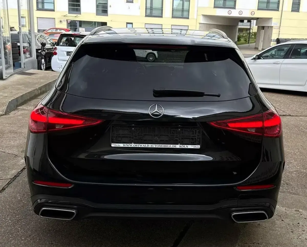 Gebraucht Mercedes 220 AMG line 220 PS (161 kW) 2023 Schwarz Kombi