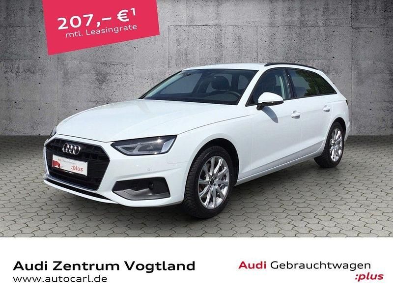 Gletscherweiß metallic Gebraucht 2024 Audi A4 Basis Kombi | 31.980 € (Fairer Preis) - Bild 1/4