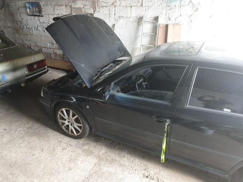 Schwarz Gebraucht 2001 Skoda Octavia RS Limousine | 2.900 € (Etwas zu teuer) - Bild 1/4