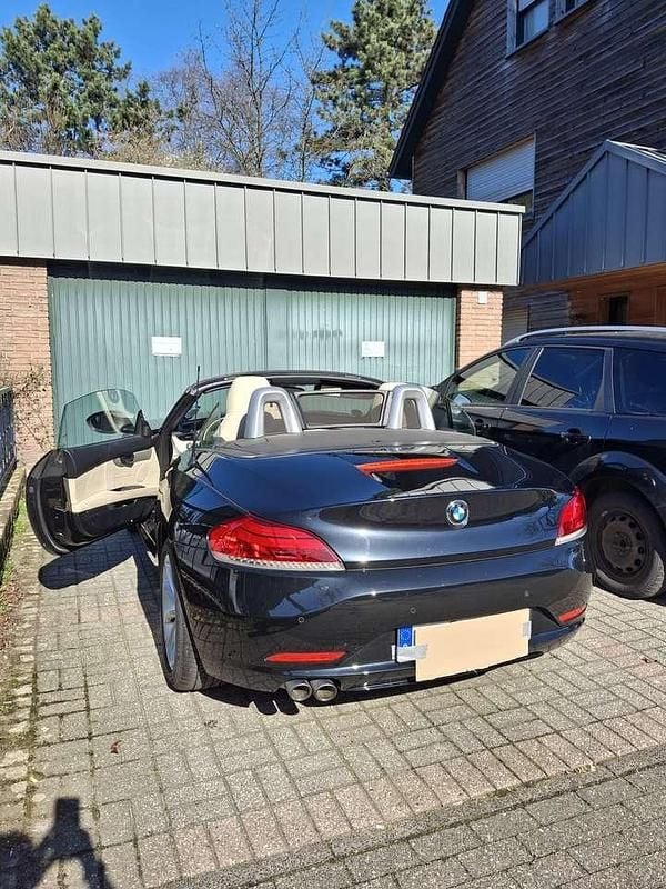 Gebraucht BMW Z4 184 PS (135 kW) 2016 Schwarz Cabrio