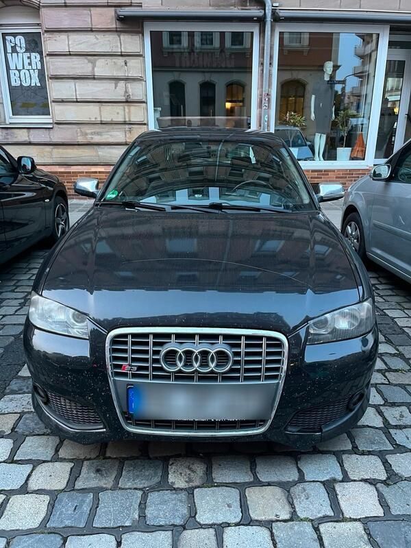 Schwarz Gebraucht 2003 Audi A3 Kleinwagen | 2.300 € (Etwas zu teuer) - Bild 1/4