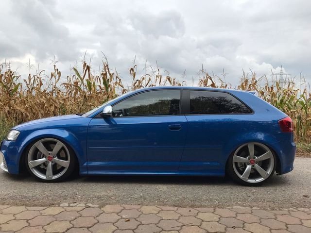 Gebraucht Audi RS3 476 PS (350 kW) 2011 Blau metallic Limousine