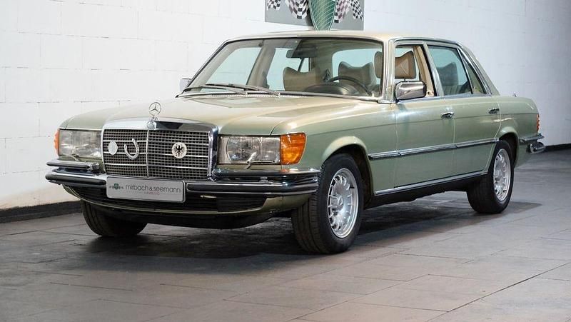 Gebraucht Mercedes 450 286 PS (210 kW) 1977 Grün Limousine