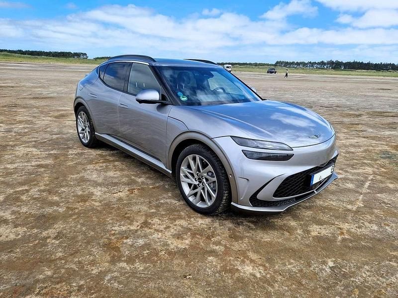 Gebraucht Genesis GV60 Sport 317 kW (432 PS) 2022 Silber SUV