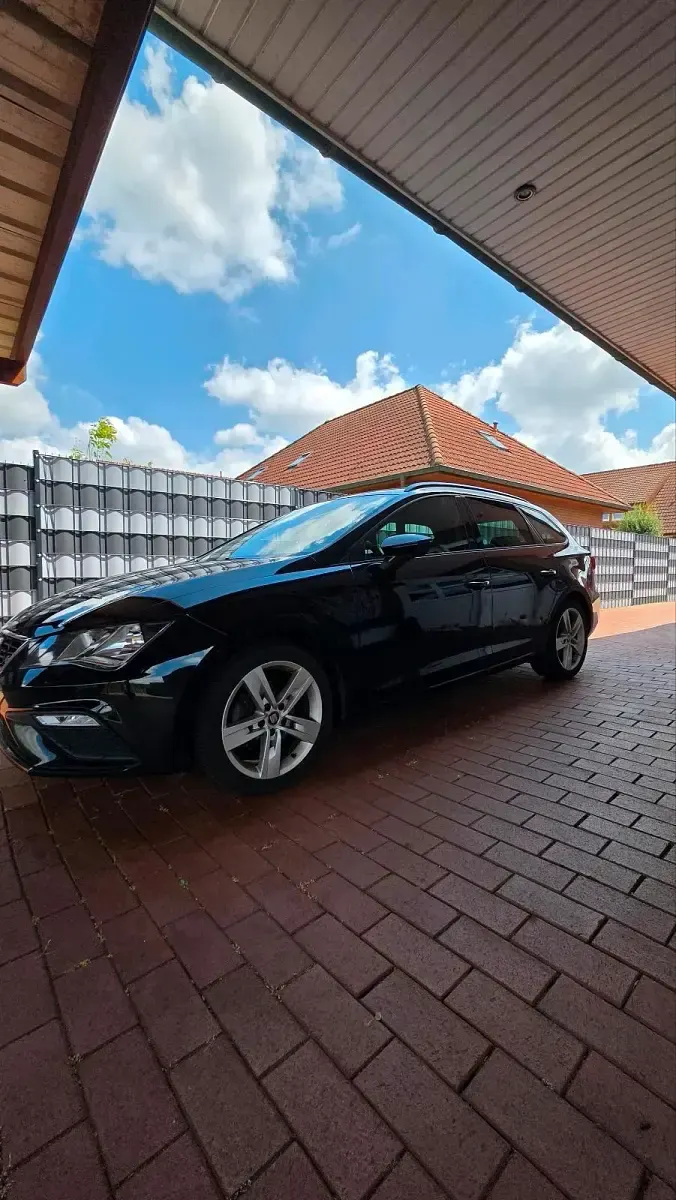 Gebraucht Seat Leon FR 150 PS (110 kW) 2018 Schwarz Kombi