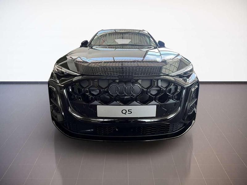 Gebraucht Audi Q5 Ambiente 204 PS (150 kW) 2024 Mythosschwarz SUV