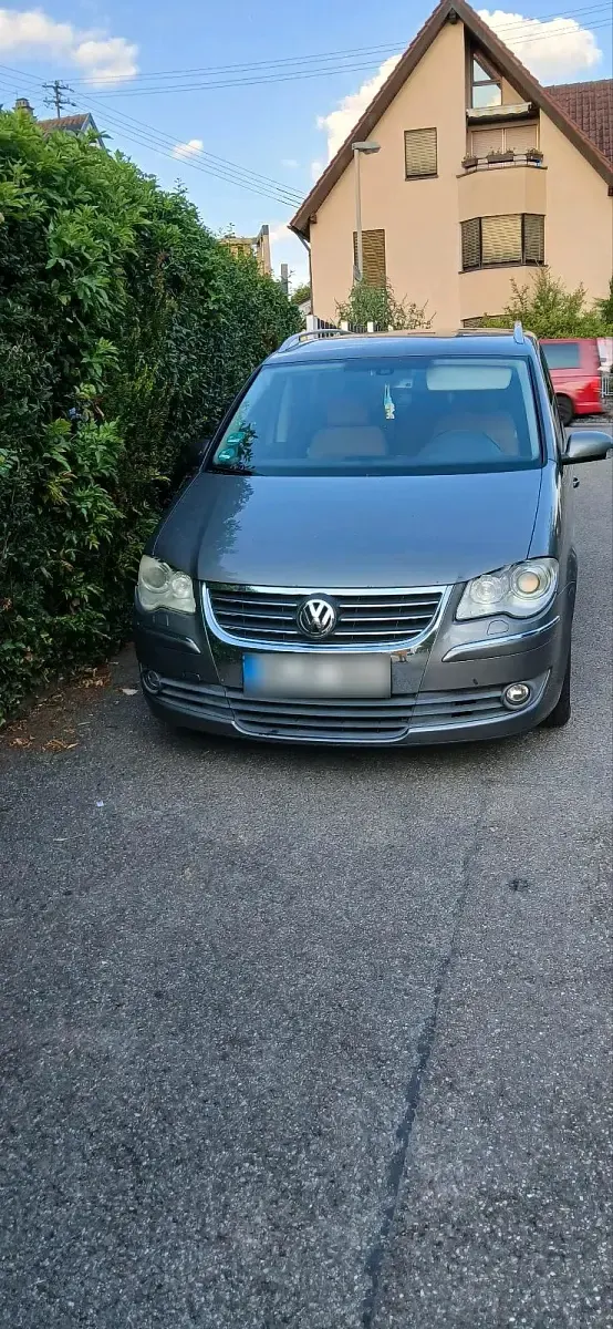 Gebraucht VW Touran 140 PS (102 kW) 2007 Grau Van / Kleinbus