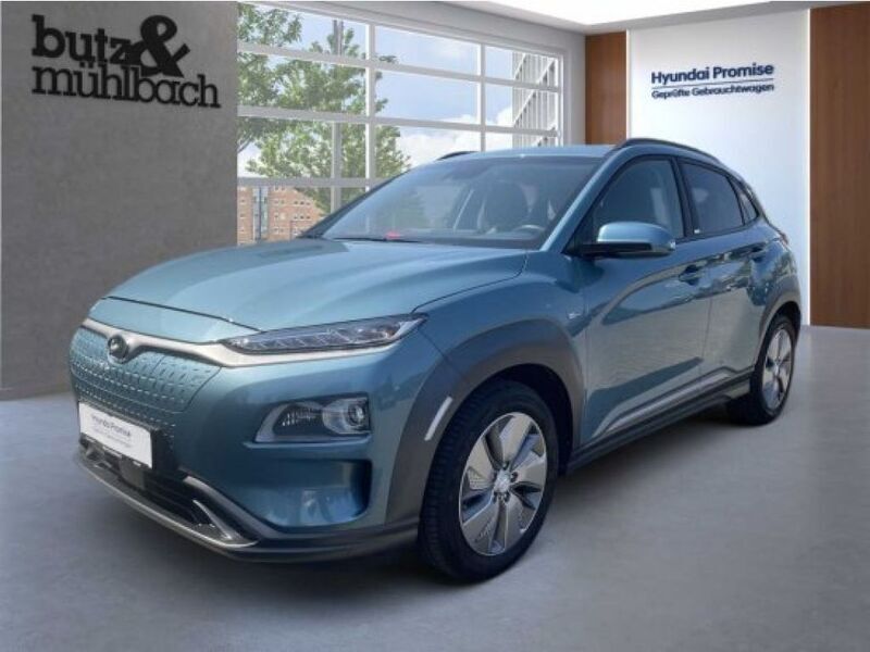 Ceramic blue Gebraucht 2020 Hyundai Kona Style SUV | 22.980 € (Fairer Preis) - Bild 1/4