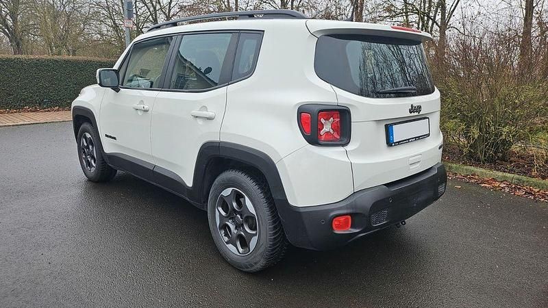 Gebraucht Jeep Renegade Longitude 150 PS (110 kW) 2021 Weiß SUV