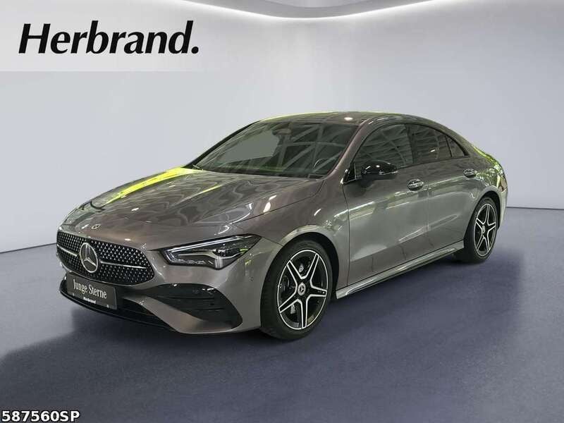 Metalliclack mountaingrau Gebraucht 2024 Mercedes CLA200 AMG Coupé | 34.890 € (Guter Preis) - Bild 1/4