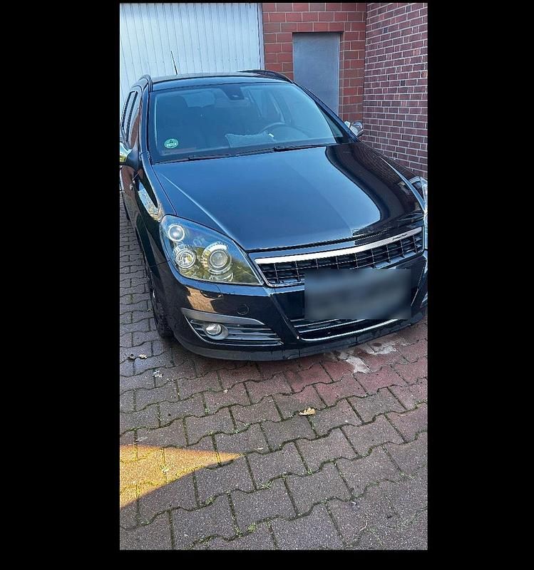 Gebraucht Opel Astra 105 PS (77 kW) 2007 Schwarz Kombi