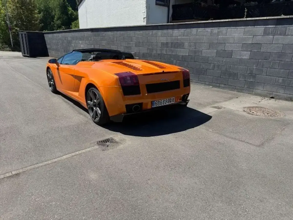 Gebraucht Lamborghini Gallardo 519 PS (381 kW) 2011 Orange Cabrio
