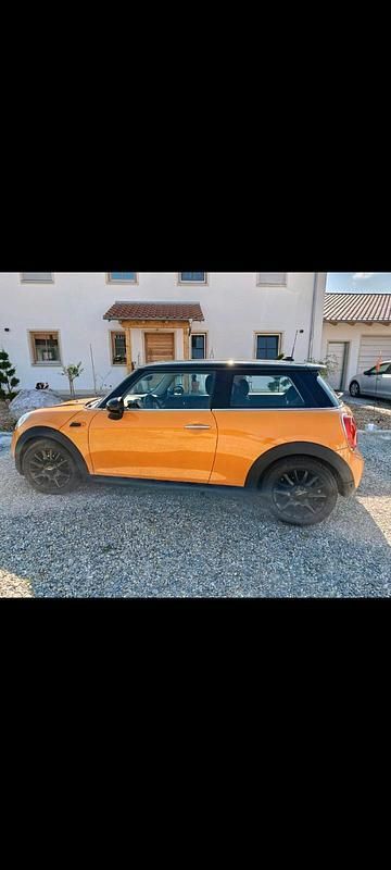 Orange Gebraucht 2017 Mini Cooper Kleinwagen | 10.900 € (Superpreis) - Bild 1/4