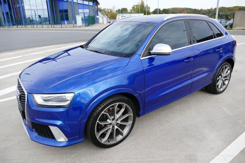 Blau Gebraucht 2014 Audi RS Q3 Sport SUV | 28.990 € (Teuer) - Bild 1/4