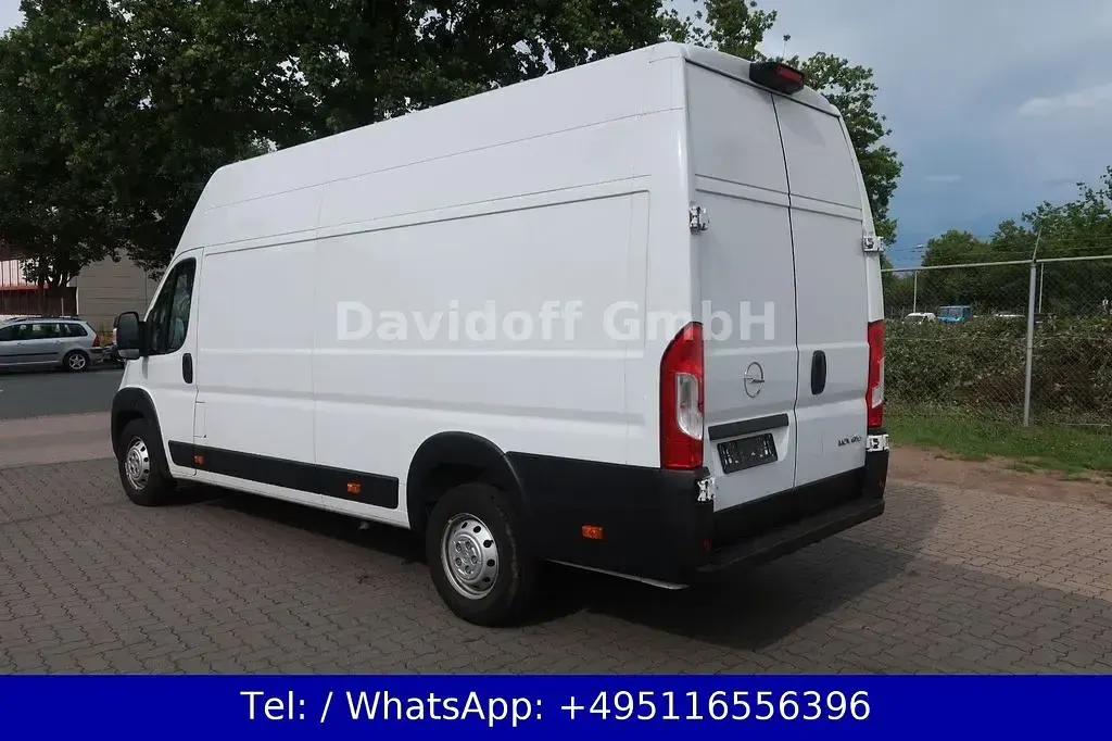 Gebraucht Opel Movano 140 PS (102 kW) 2024 Weiss icy Van