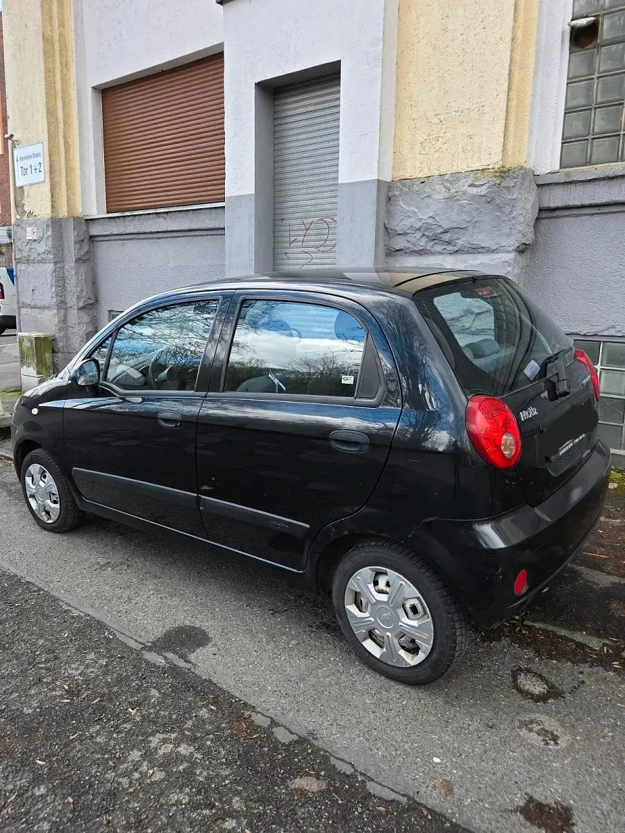 Używany Chevrolet Matiz 52 KM (38 kW) 2009 Czarny Hatchback