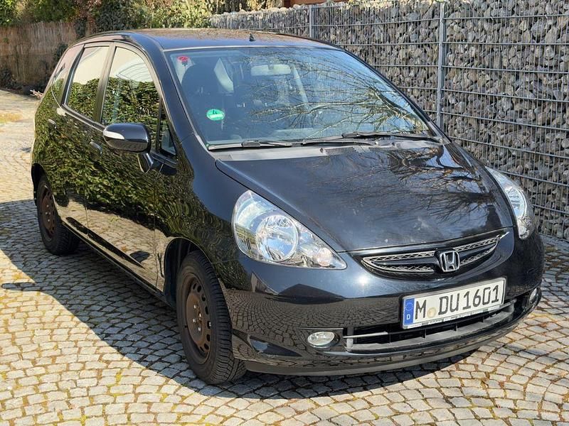 Gebraucht Honda Jazz LS 83 PS (61 kW) 2008 Schwarz Kleinwagen