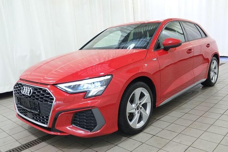Rot Gebraucht 2022 Audi A3 S-Line Limousine | 25.999 € (Fairer Preis) - Bild 1/4