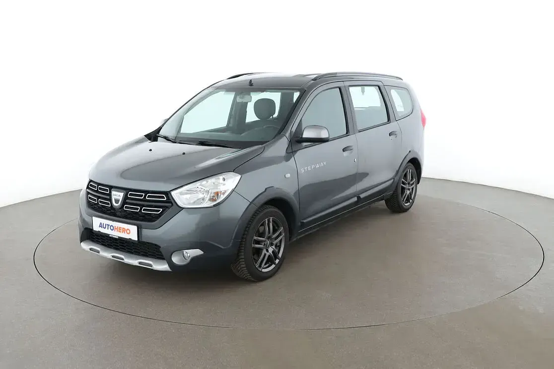 Gebraucht Dacia Lodgy Celebration 116 PS (85 kW) 2017 Van / Kleinbus