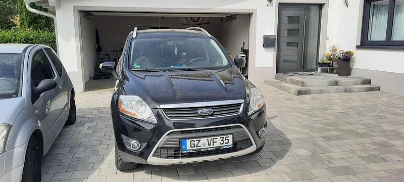 Gebraucht Ford Kuga Trend 140 PS (102 kW) 2011 Schwarz SUV