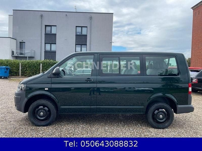 Grün Gebraucht 2012 VW T5 Van | 21.990 € (Etwas zu teuer) - Bild 1/4