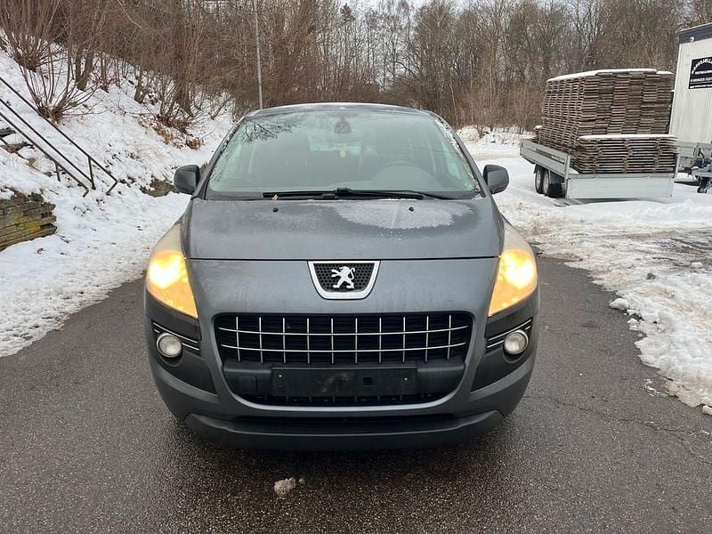 Gebraucht Peugeot 3008 Active 150 PS (110 kW) 2012 Grau Pickup