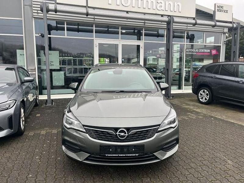 Gebraucht Opel Astra Edition 131 PS (96 kW) 2020 Grau Kombi