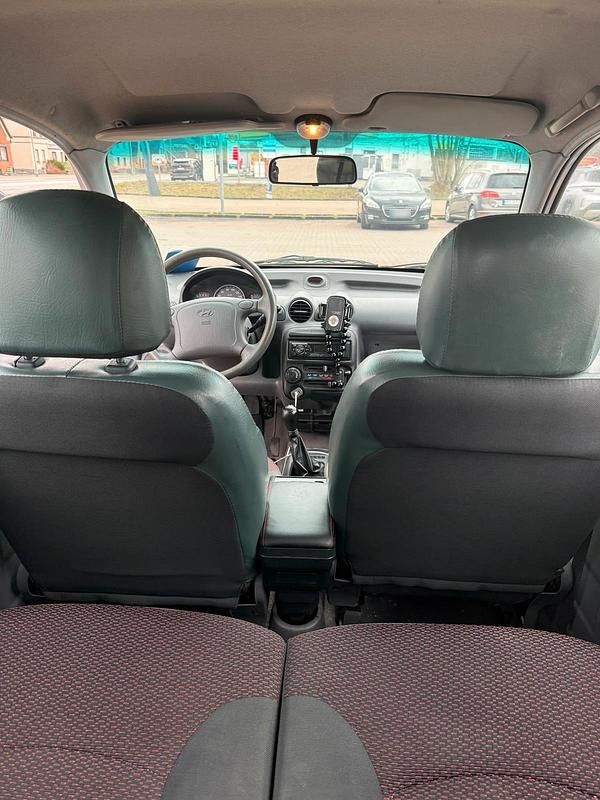 Gebraucht Hyundai Atos 75 PS (55 kW) 2007 Silber Kleinwagen