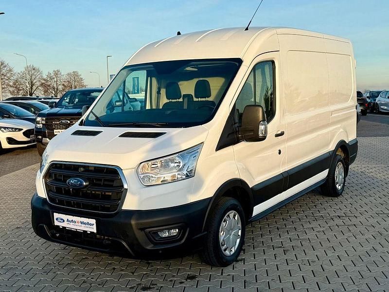 Gebraucht Ford Transit Trend 131 PS (96 kW) 2022 Frozen white Van / Kleinbus